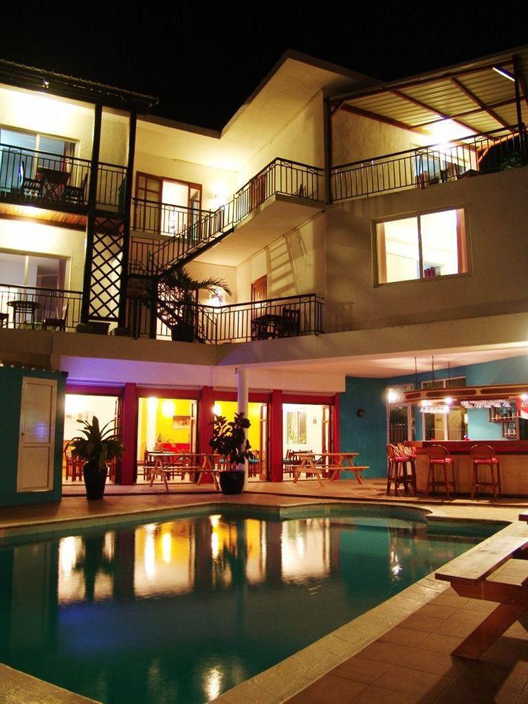 Dzama Hotel Grand Baie Exteriör bild