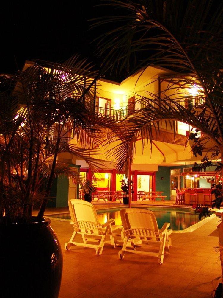 Dzama Hotel Grand Baie Exteriör bild